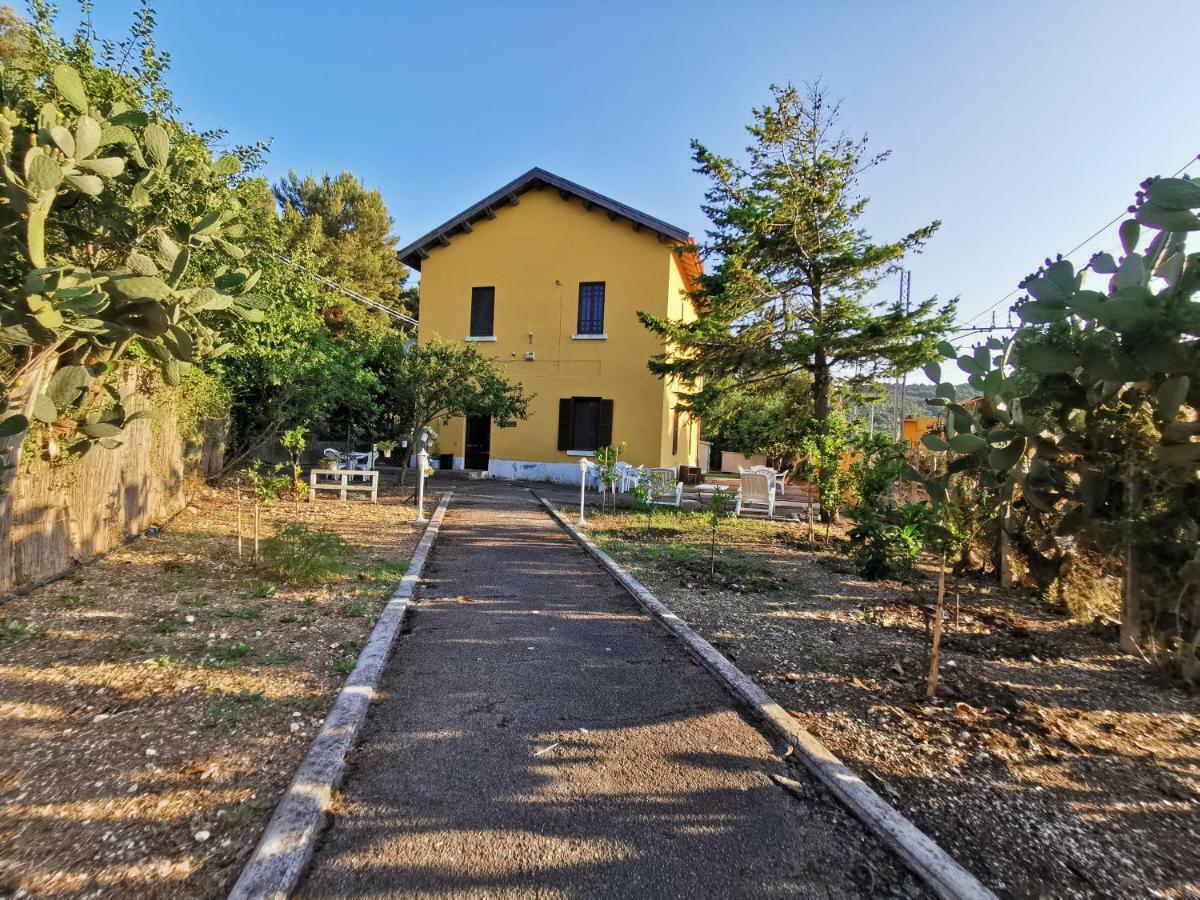 Le Case Del Parco Peschici Luaran gambar